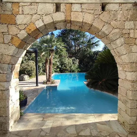 A Casa Di Ficu A 14kms D'ajaccio Et Des Plages Avec Piscine Jacuzzi Petanque Sans Vis A Vis 빌라 Peri