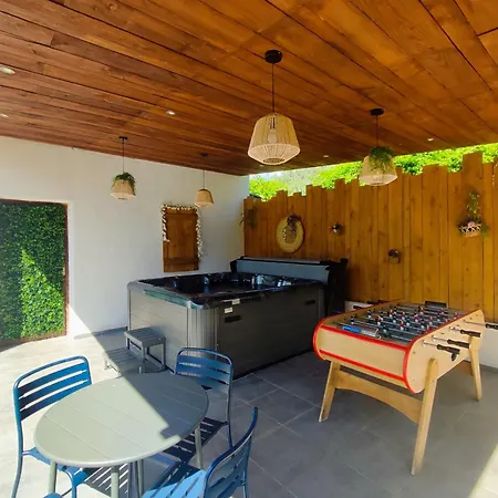 A Casa Di Ficu A 14kms D'ajaccio Et Des Plages Avec Piscine Jacuzzi Petanque Sans Vis A Vis 빌라 *