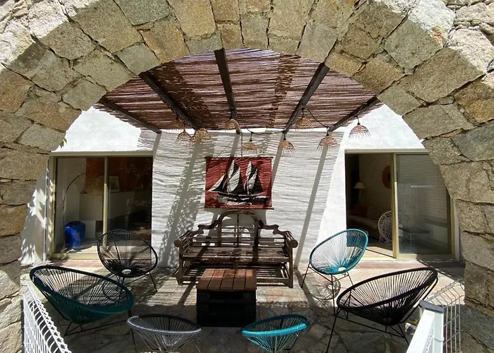 A Casa Di Ficu A 14kms D'ajaccio Et Des Plages Avec Piscine Jacuzzi Petanque Sans Vis A Vis