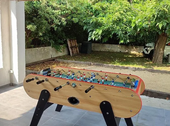 A Casa Di Ficu A 14kms D'ajaccio Et Des Plages Avec Piscine Jacuzzi Petanque Sans Vis A Vis Peri