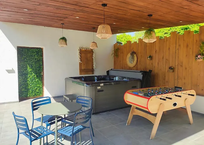 A Casa Di Ficu A 14kms D'ajaccio Et Des Plages Avec Piscine Jacuzzi Petanque Sans Vis A Vis Vila